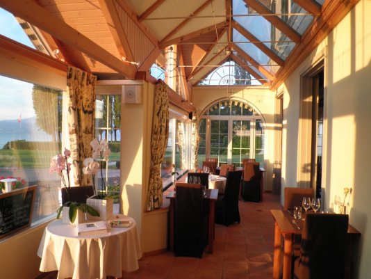 Restaurant of Le Debarcadere